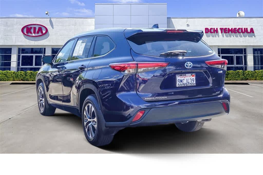 Thumbnail: 2021 Toyota Highlander - 6