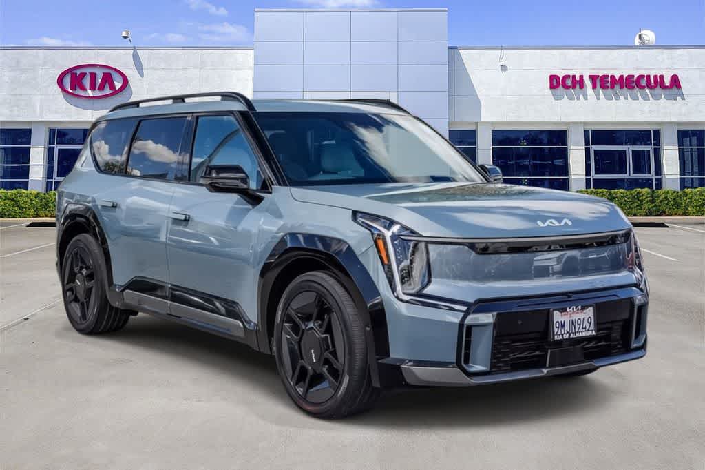 Thumbnail: 2024 Kia EV9 - 3