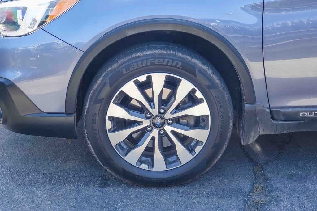 Thumbnail: 2016 Subaru Outback - 6