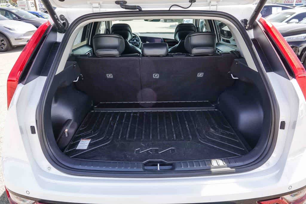 Thumbnail: 2023 Kia Niro - 25