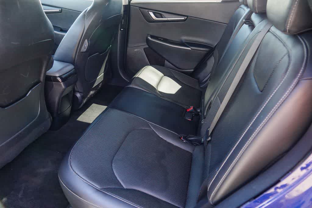 Thumbnail: 2022 Kia EV6 - 17
