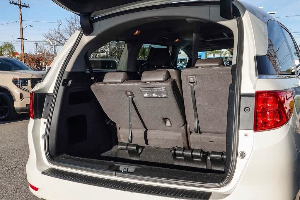 Thumbnail: 2019 Honda Odyssey - 25