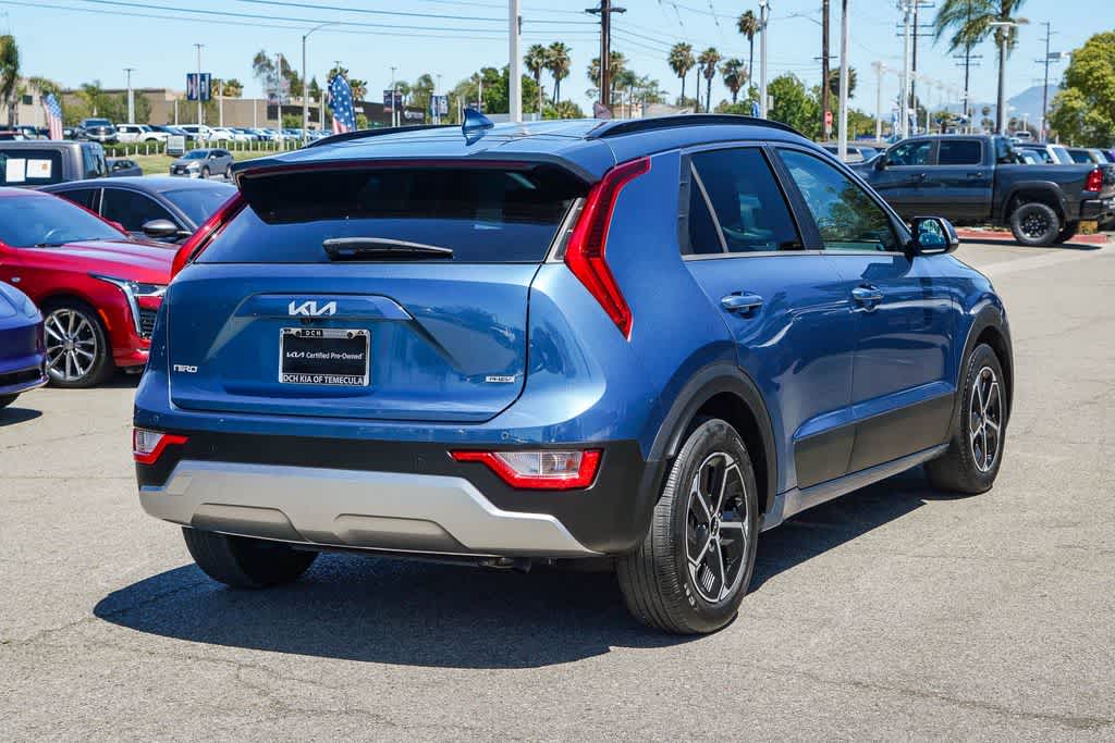 Thumbnail: 2024 Kia Niro - 3