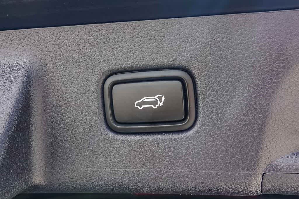 Thumbnail: 2021 Hyundai Palisade - 25