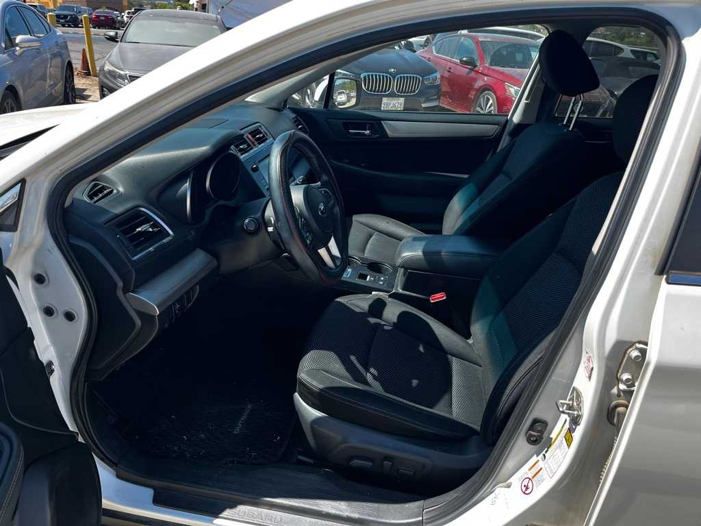 Thumbnail: 2015 Subaru Outback - 18