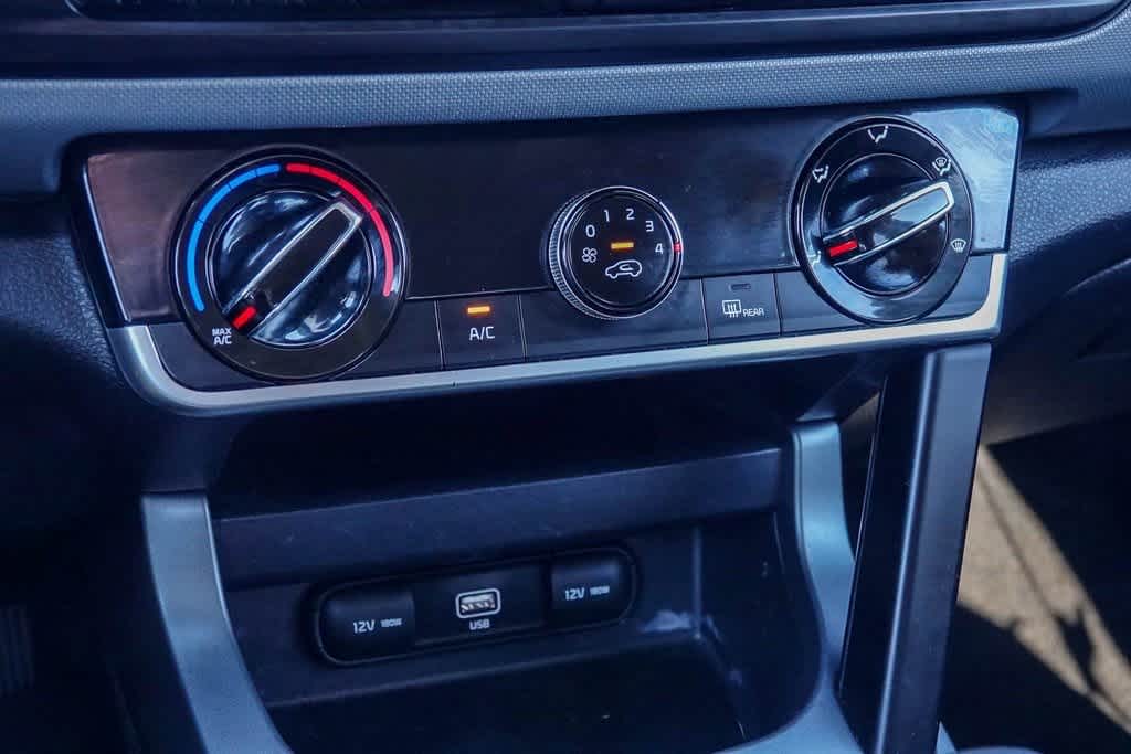 Thumbnail: 2022 Kia Seltos - 19