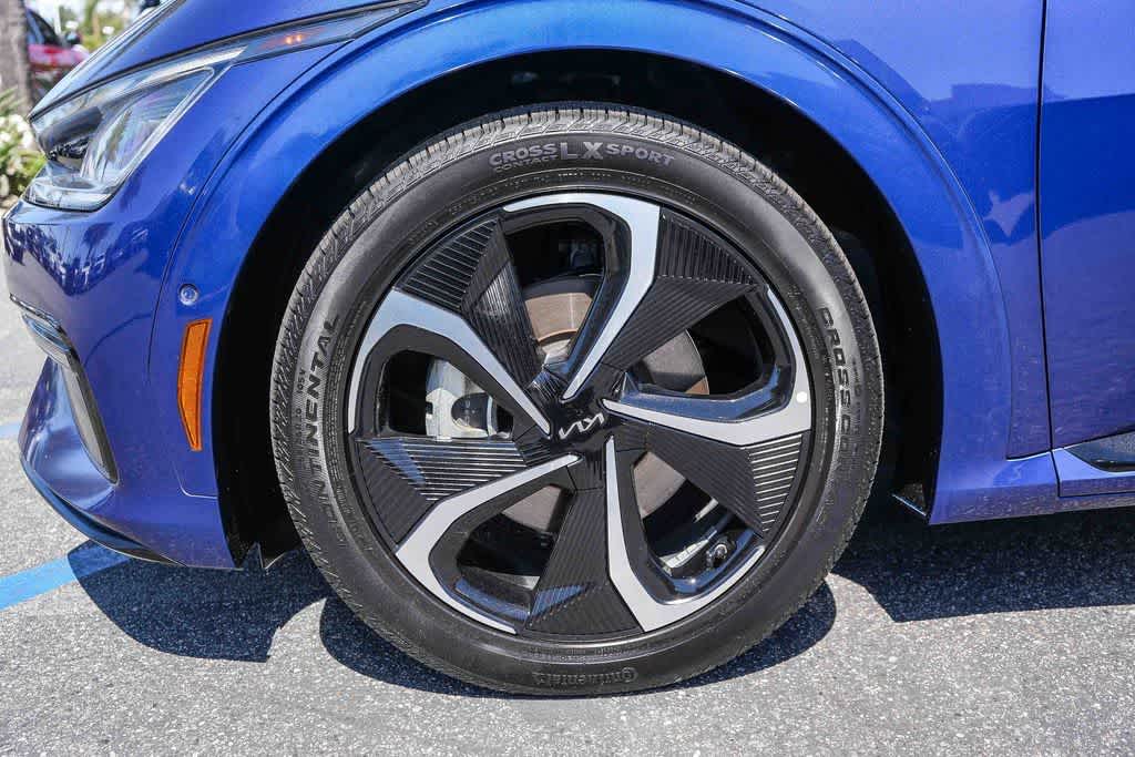 Thumbnail: 2023 Kia EV6 - 11