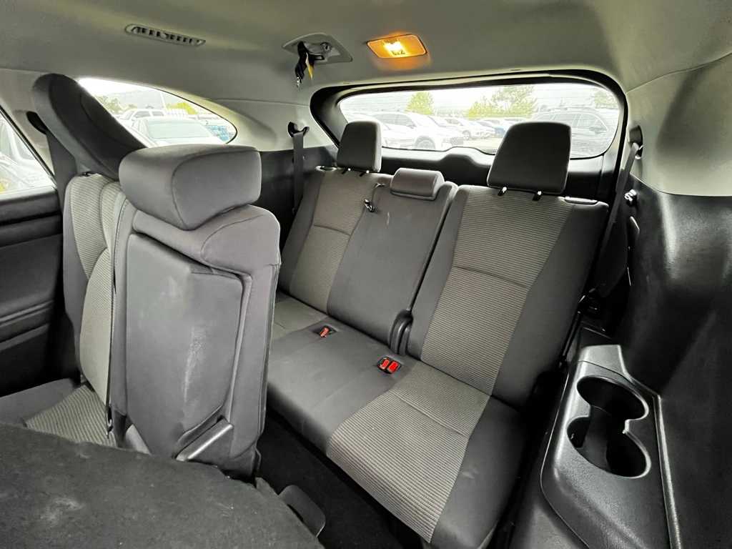 Thumbnail: 2024 Toyota Highlander - 12