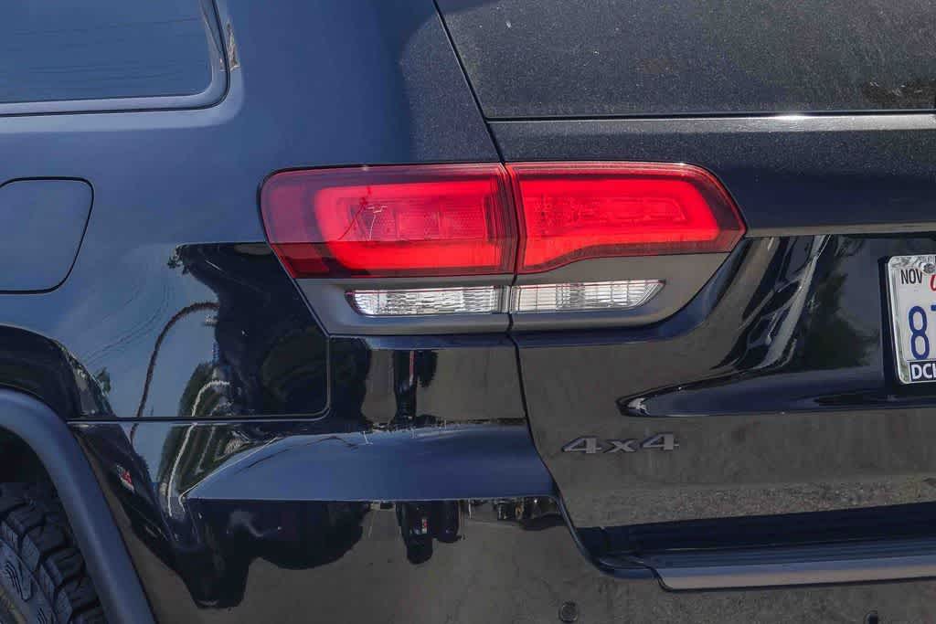 Thumbnail: 2020 Jeep Grand Cherokee - 7