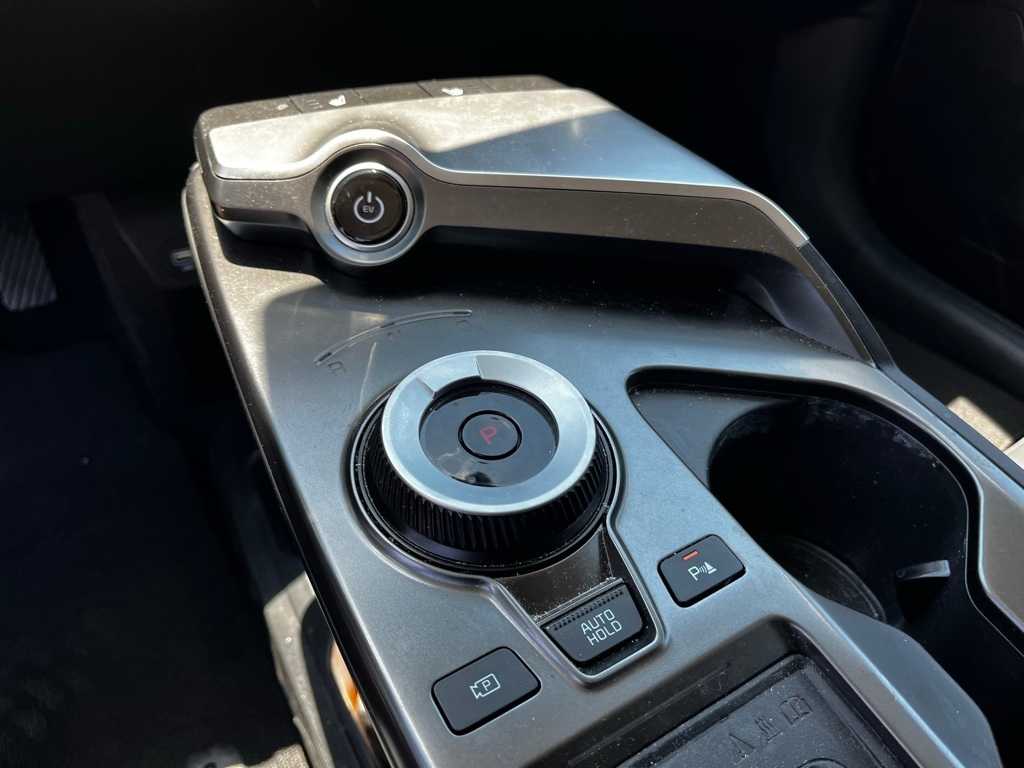 2024 Kia EV6 Light 17
