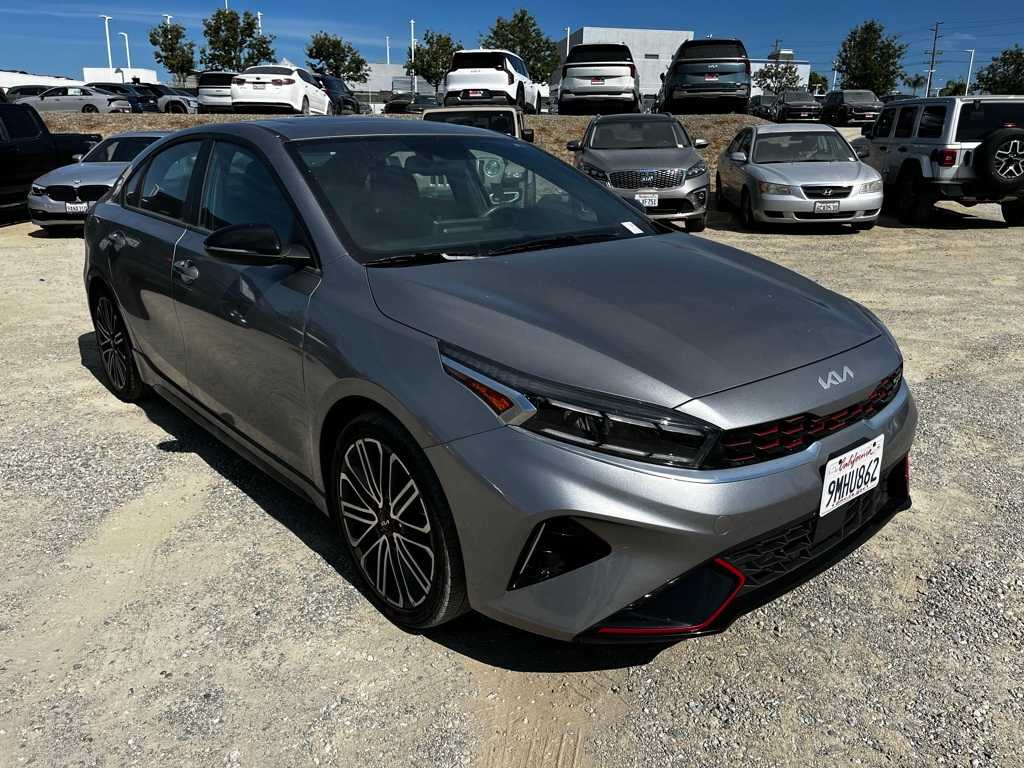 2024 Kia Forte GT photo 2