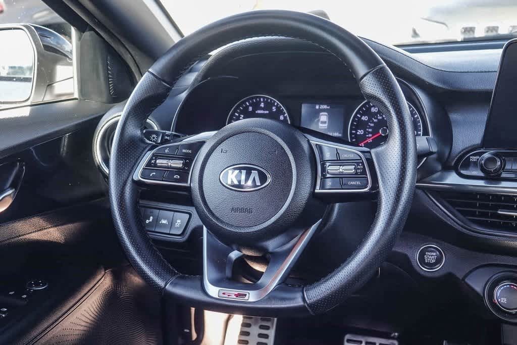 Thumbnail: 2021 Kia Forte - 14