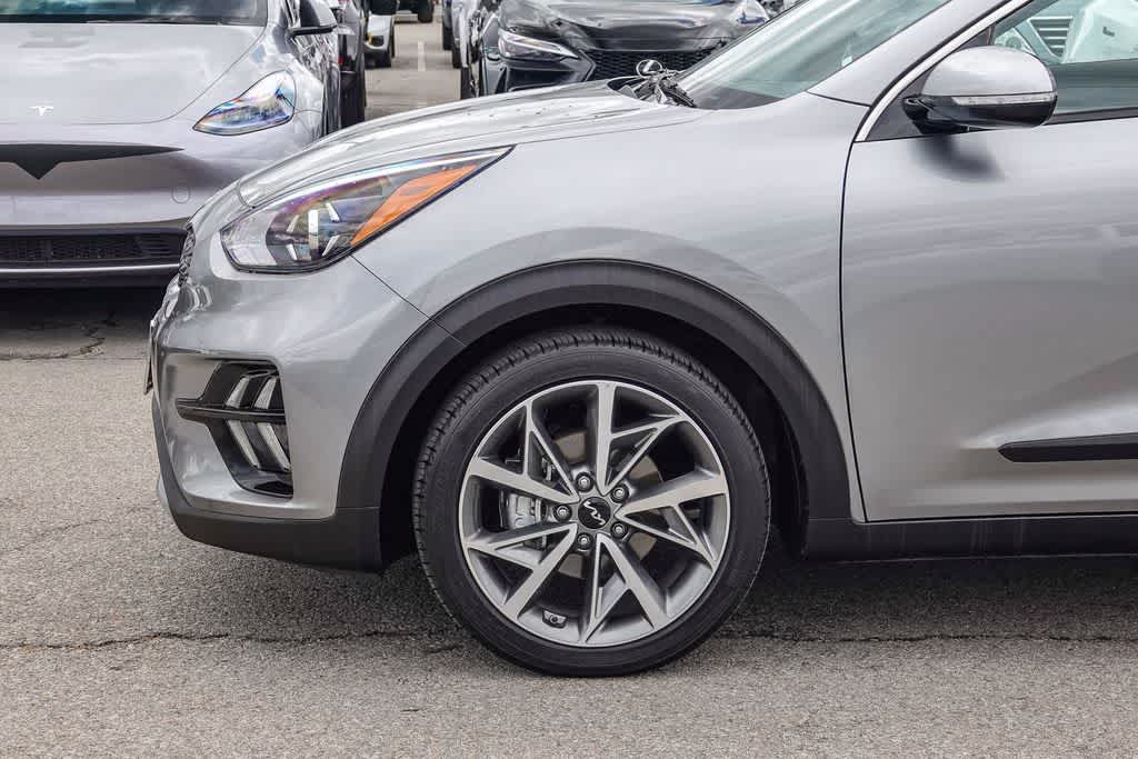 Thumbnail: 2022 Kia Niro - 9
