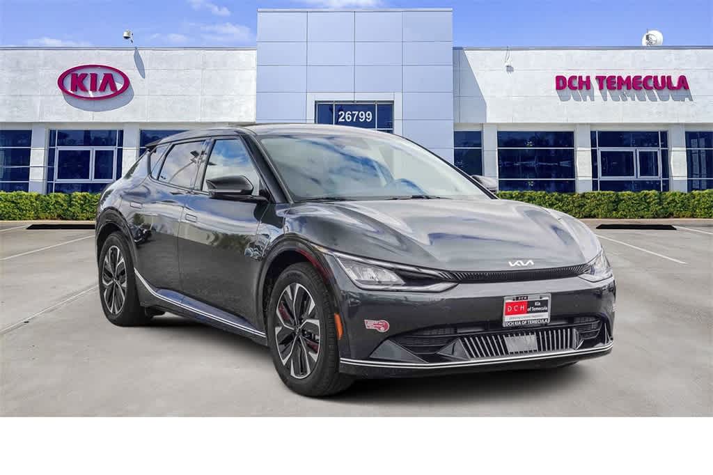 Thumbnail: 2023 Kia EV6 - 3