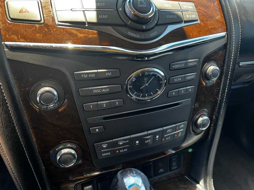 Thumbnail: 2016 INFINITI QX80 - 16