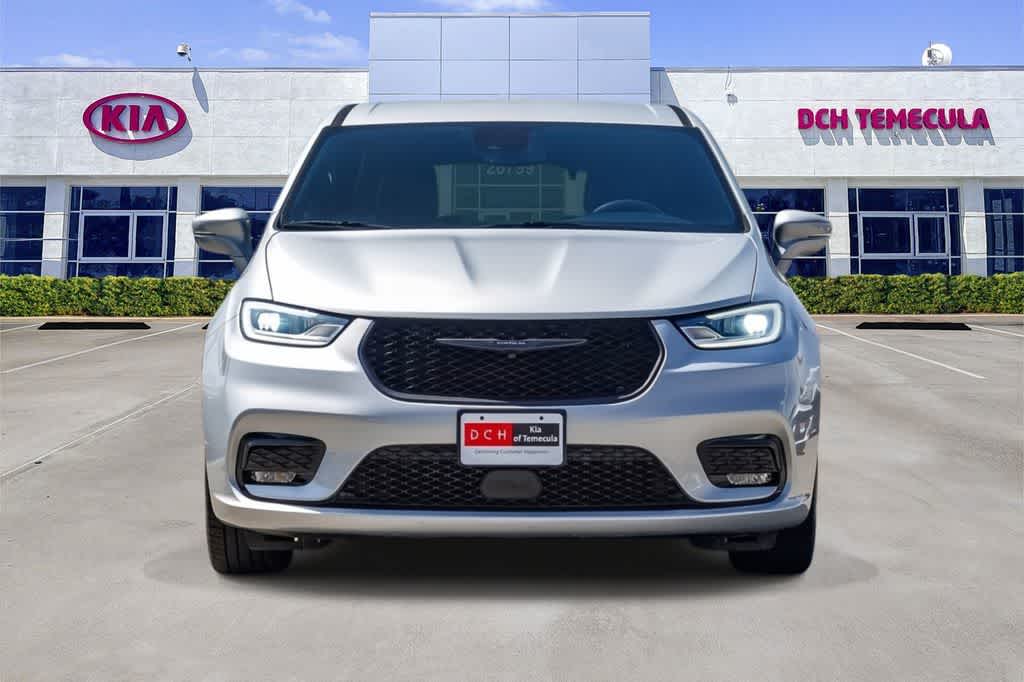 Thumbnail: 2022 Chrysler Pacifica - 2