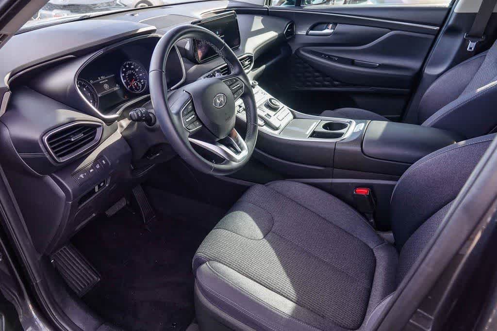 Thumbnail: 2023 Hyundai Santa Fe - 16