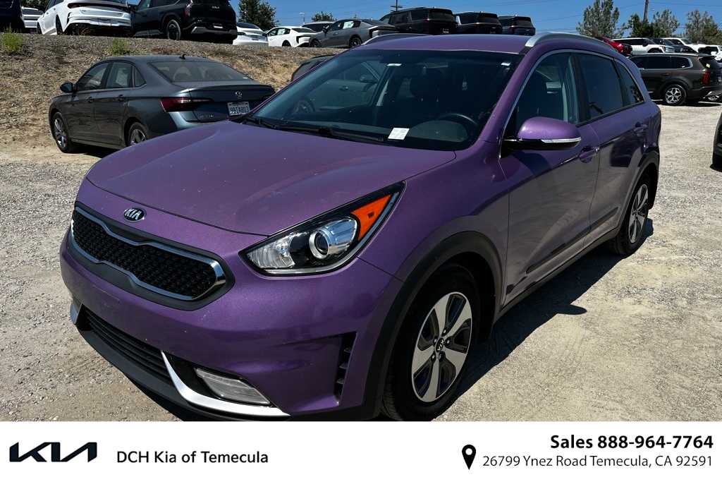 2017 Kia Niro EX -
                  Temecula, CA