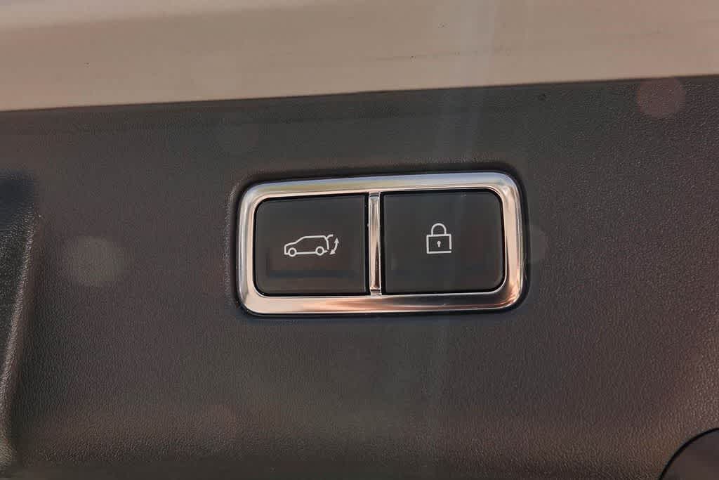 Thumbnail: 2024 Kia EV9 - 25