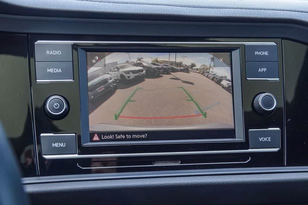 Thumbnail: 2021 Volkswagen Jetta - 22