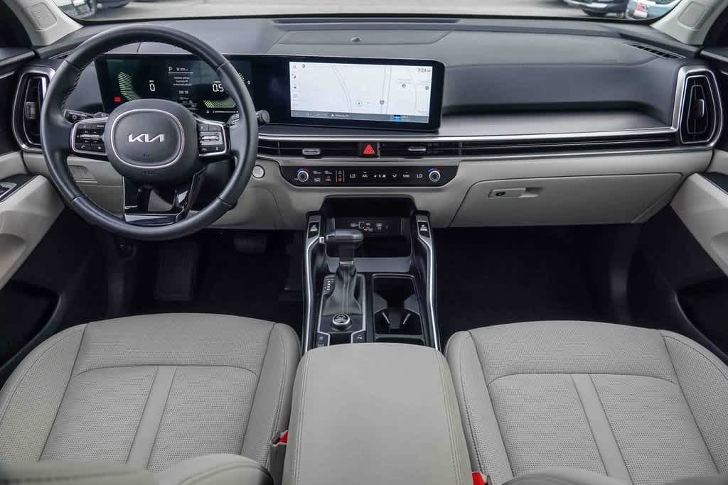 Thumbnail: 2024 Kia Sorento - 11