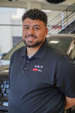 Staff member Mo Ameer from ID_5444f0