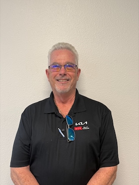 Staff member Larry Dodd from ID_6cd65a