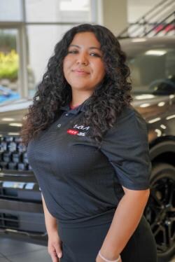 Staff member Rosemary Garcia from ID_5444f0