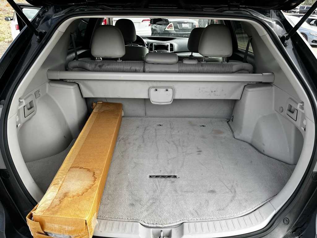 2010 Toyota Venza Base 11