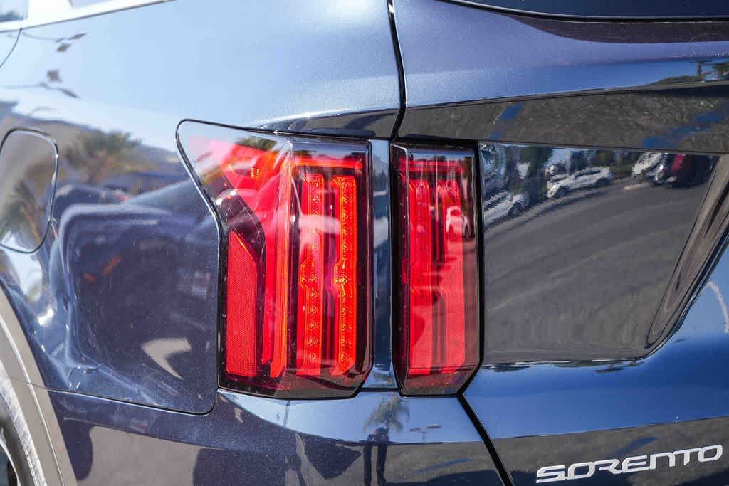 Thumbnail: 2024 Kia Sorento - 9