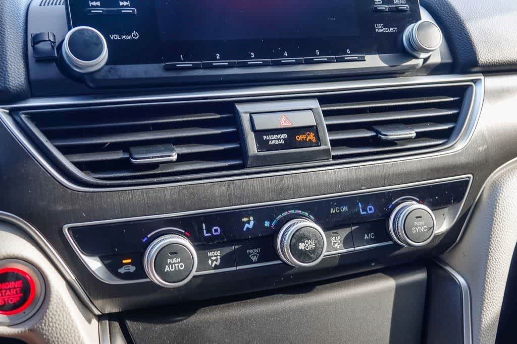 Thumbnail: 2018 Honda Accord - 21