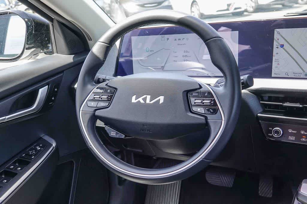 Thumbnail: 2024 Kia EV6 - 14
