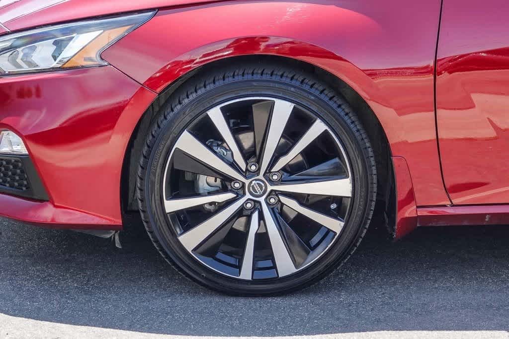 Thumbnail: 2021 Nissan Altima - 10