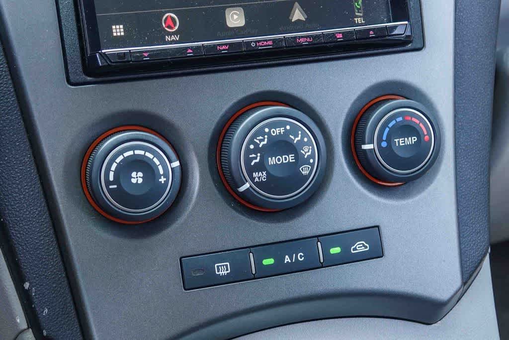 Thumbnail: 2007 Kia Rondo - 22