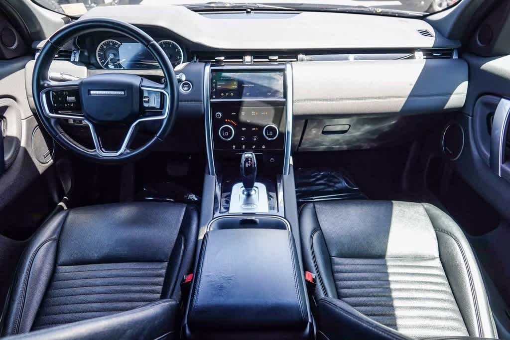 Thumbnail: 2021 Land Rover Discovery Sport - 11