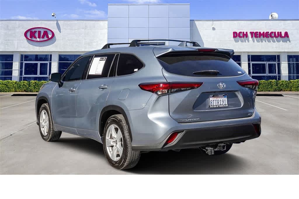 Thumbnail: 2021 Toyota Highlander - 6