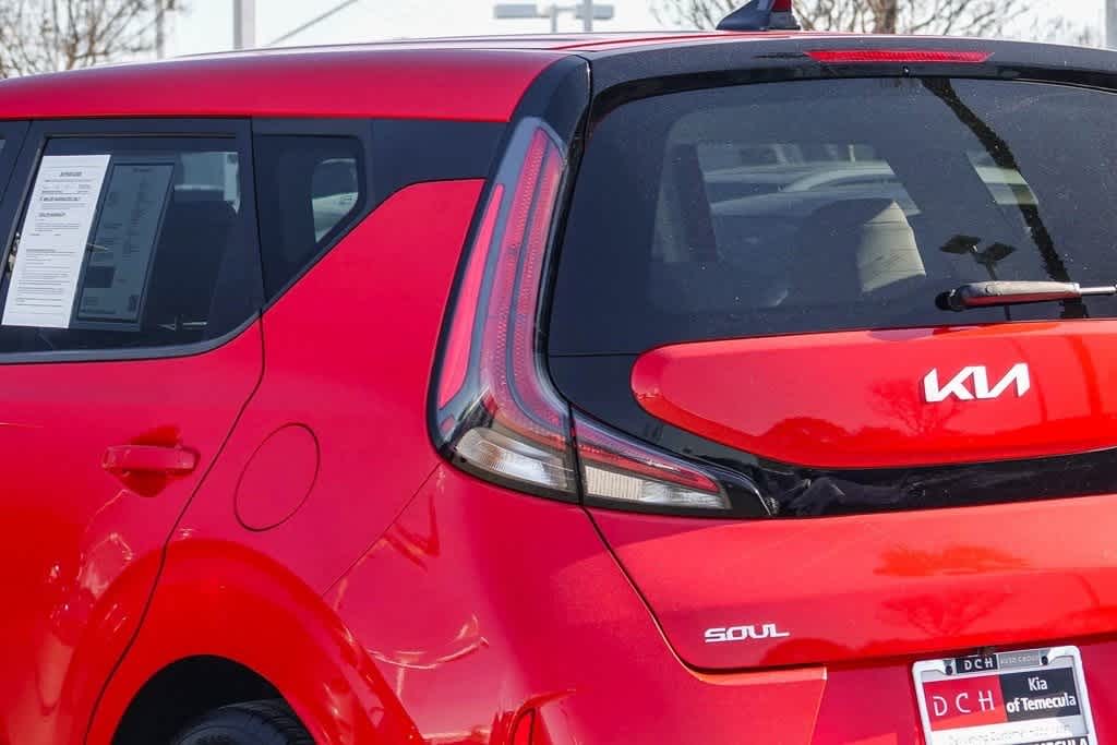 Thumbnail: 2023 Kia Soul - 7