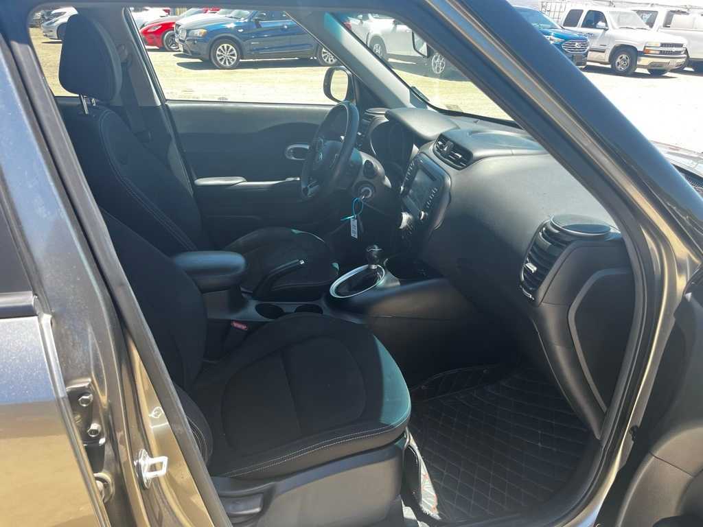 Thumbnail: 2018 Kia Soul - 19