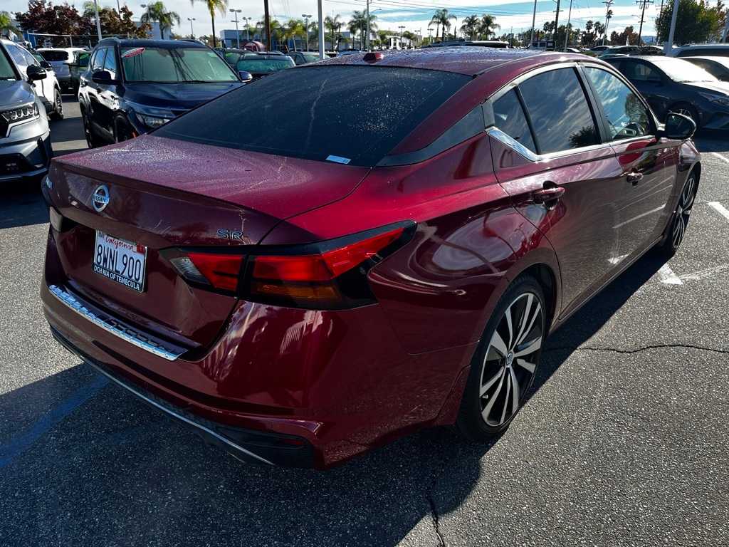 Thumbnail: 2021 Nissan Altima - 5