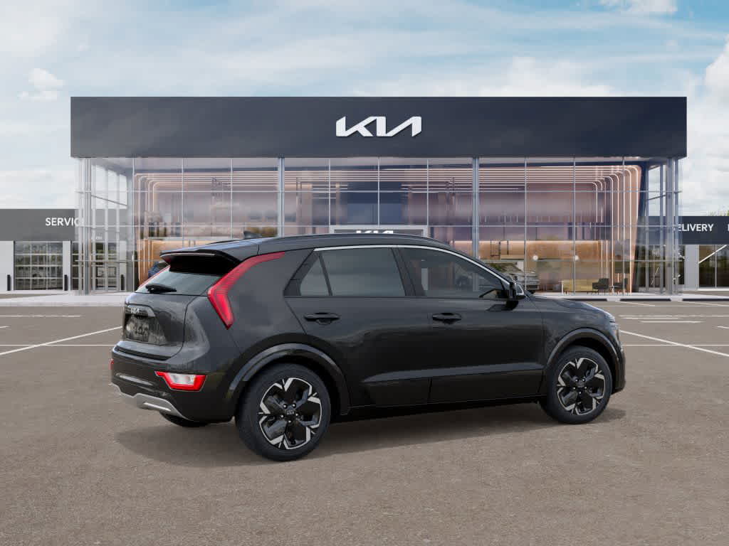 Thumbnail: 2025 Kia Niro - 6