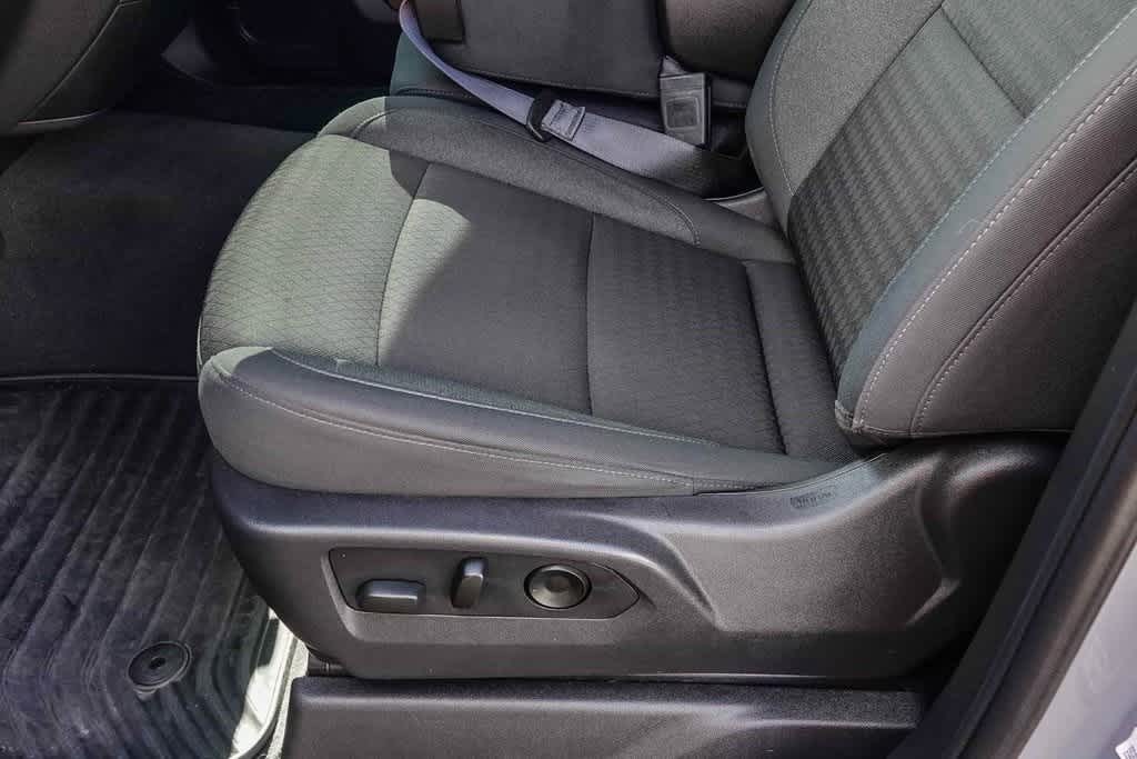 Thumbnail: 2024 Chevrolet Silverado 1500 - 22