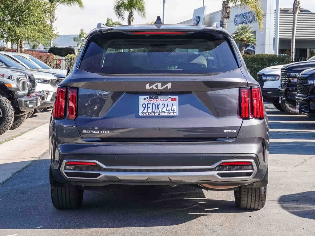 Thumbnail: 2023 Kia Sorento - 5
