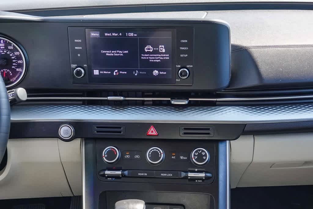 Thumbnail: 2022 Kia Carnival - 12