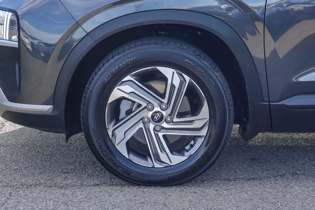 Thumbnail: 2023 Hyundai Santa Fe - 10