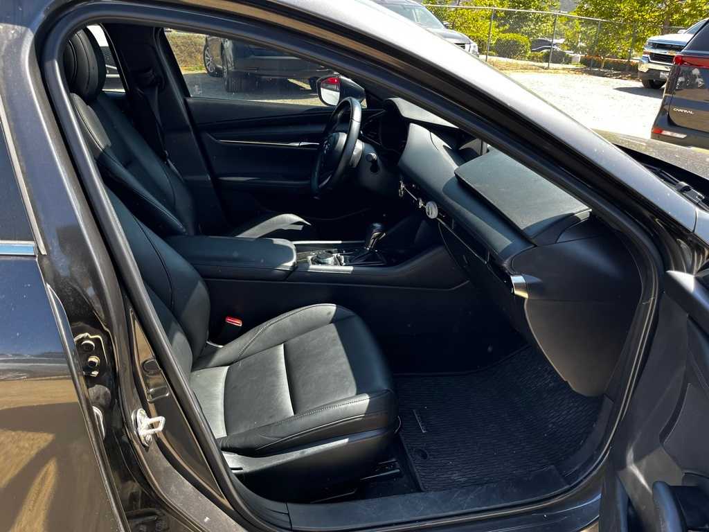 2022 Mazda Mazda3 Preferred 19