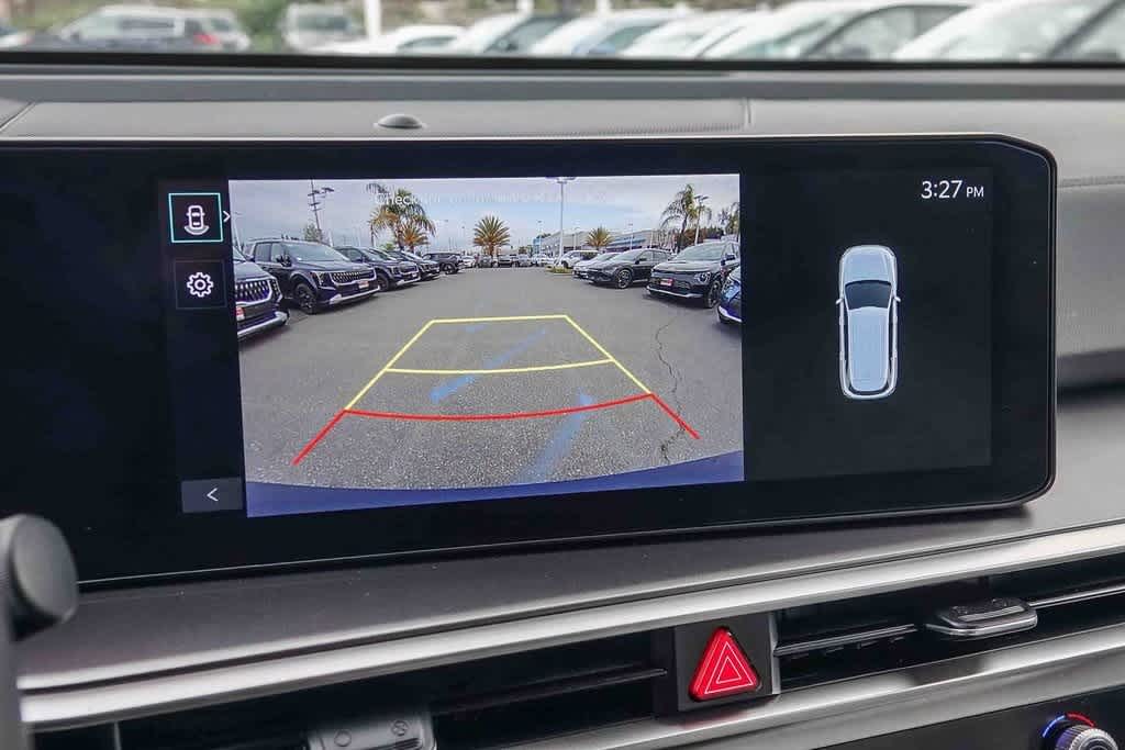 Thumbnail: 2024 Kia Sorento - 22