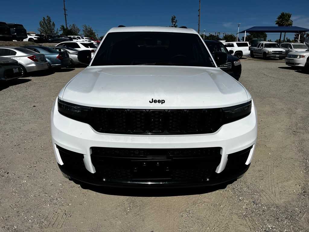 Thumbnail: 2024 Jeep Grand Cherokee L - 2