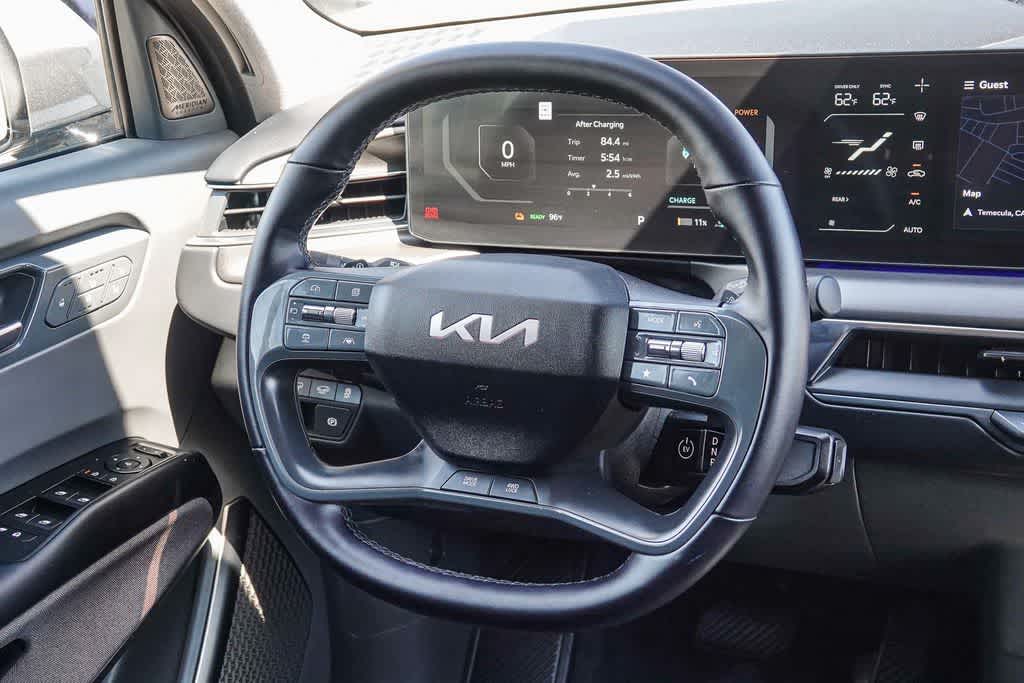 Thumbnail: 2024 Kia EV9 - 14