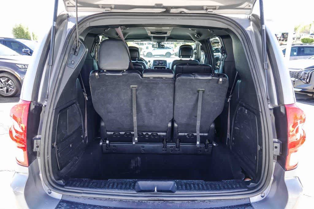Thumbnail: 2018 Dodge Grand Caravan - 24