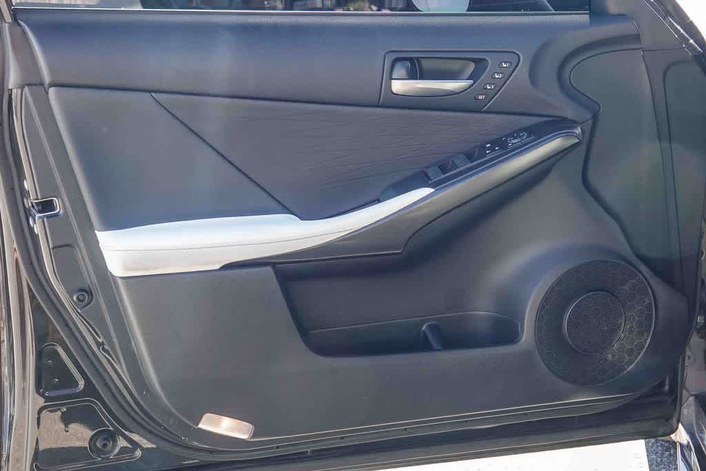 Thumbnail: 2023 Lexus IS - 19